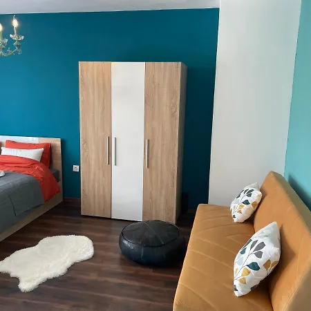 La Casa De Mary Burgas