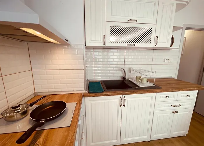 La Casa De Mary Burgas